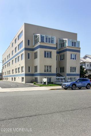 15 Garfield Avenue Avon-by-the-sea NJ 07717