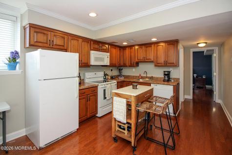 15 Garfield Avenue Avon-by-the-sea NJ 07717