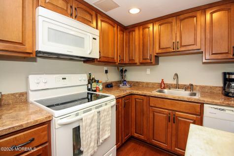 15 Garfield Avenue Avon-by-the-sea NJ 07717