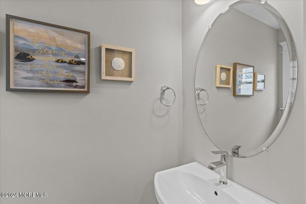 14 Elder Street Mantoloking NJ 08738