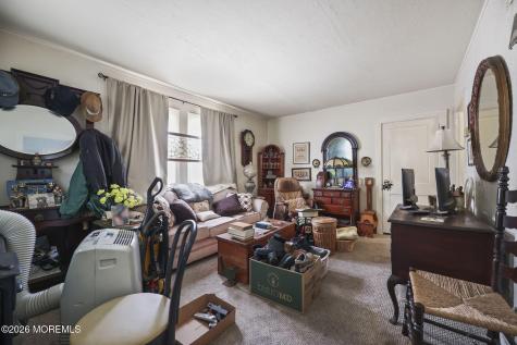 73 Belshaw Avenue Shrewsbury Twp NJ 07724