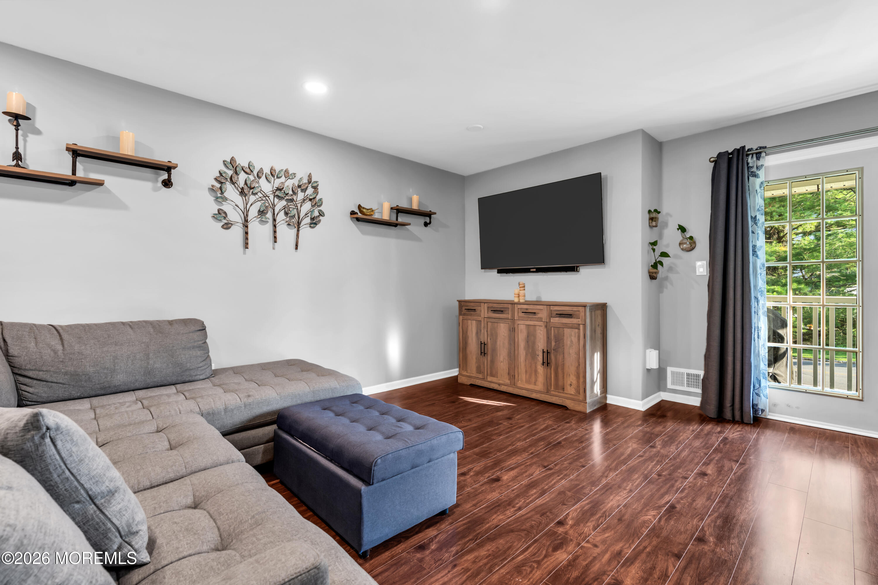 118 Evergreen Court Freehold NJ 07728