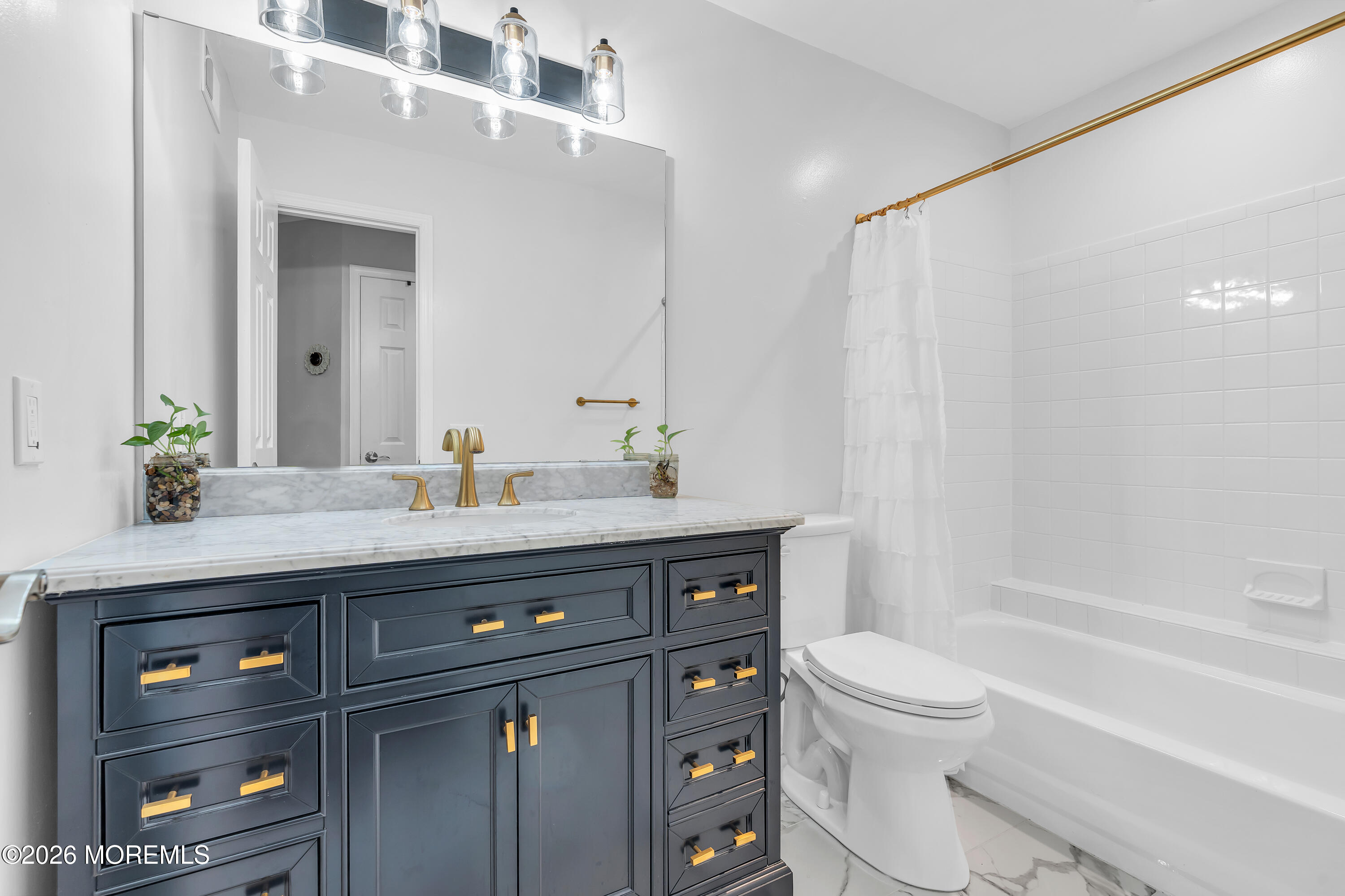 118 Evergreen Court Freehold NJ 07728