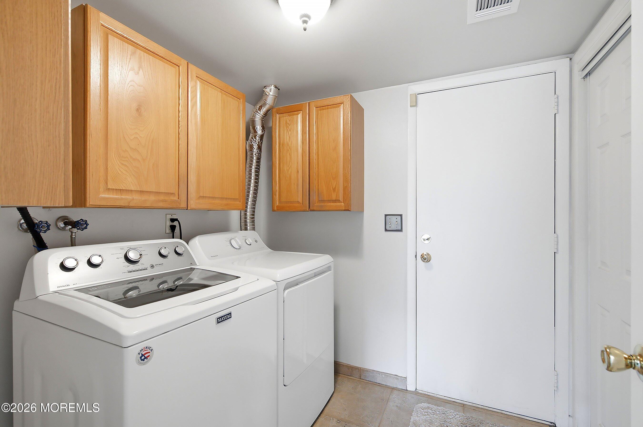 90 Cotswold Circle Ocean Twp NJ 07712