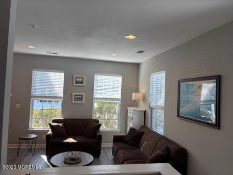 31 Farrah Drive Manahawkin NJ 08050