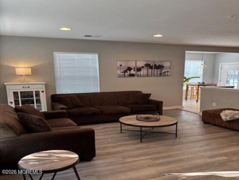 31 Farrah Drive Manahawkin NJ 08050