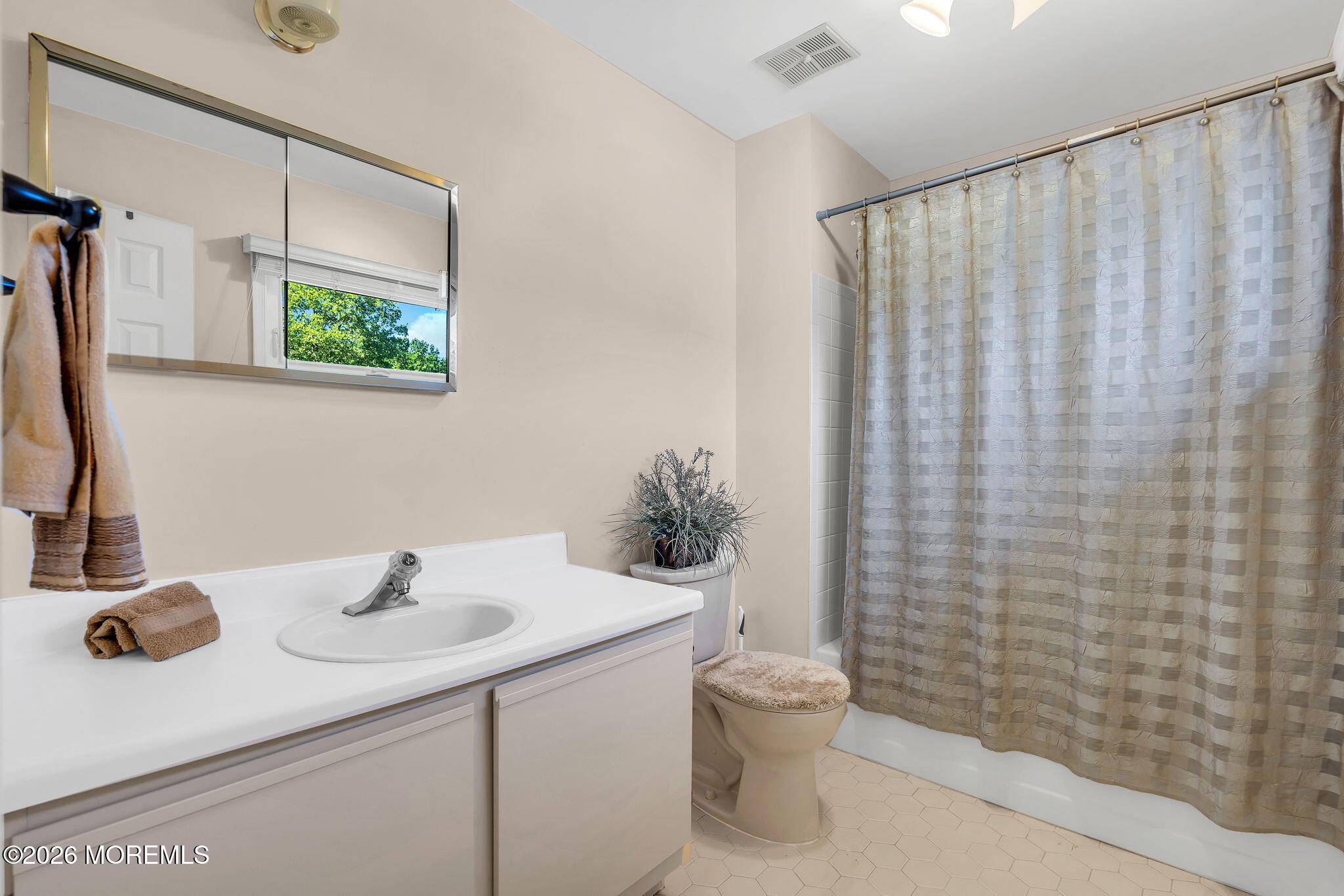 96 Tangerine Drive Marlboro NJ 07746