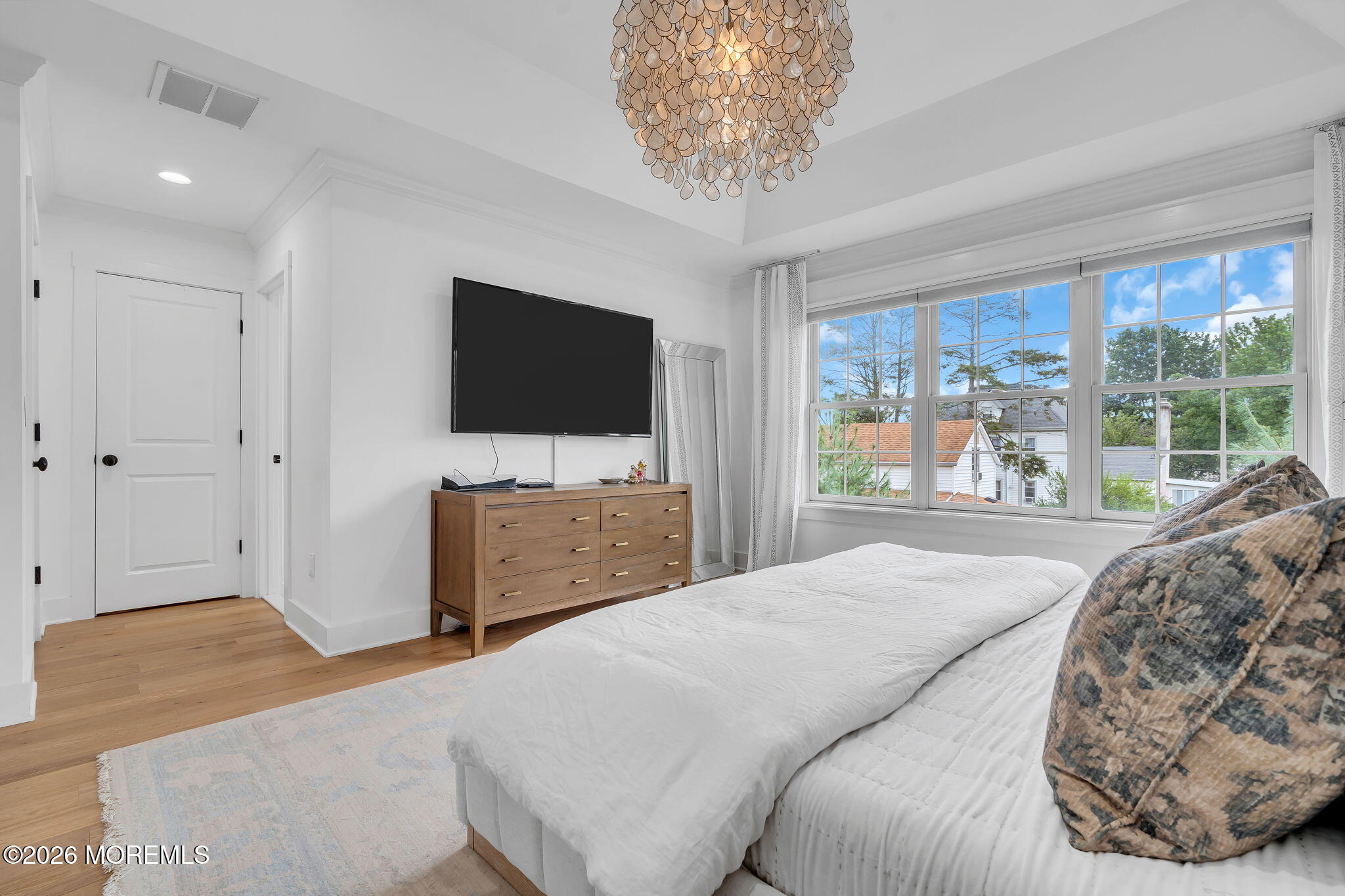 6 Samantha Way Eatontown NJ 07724
