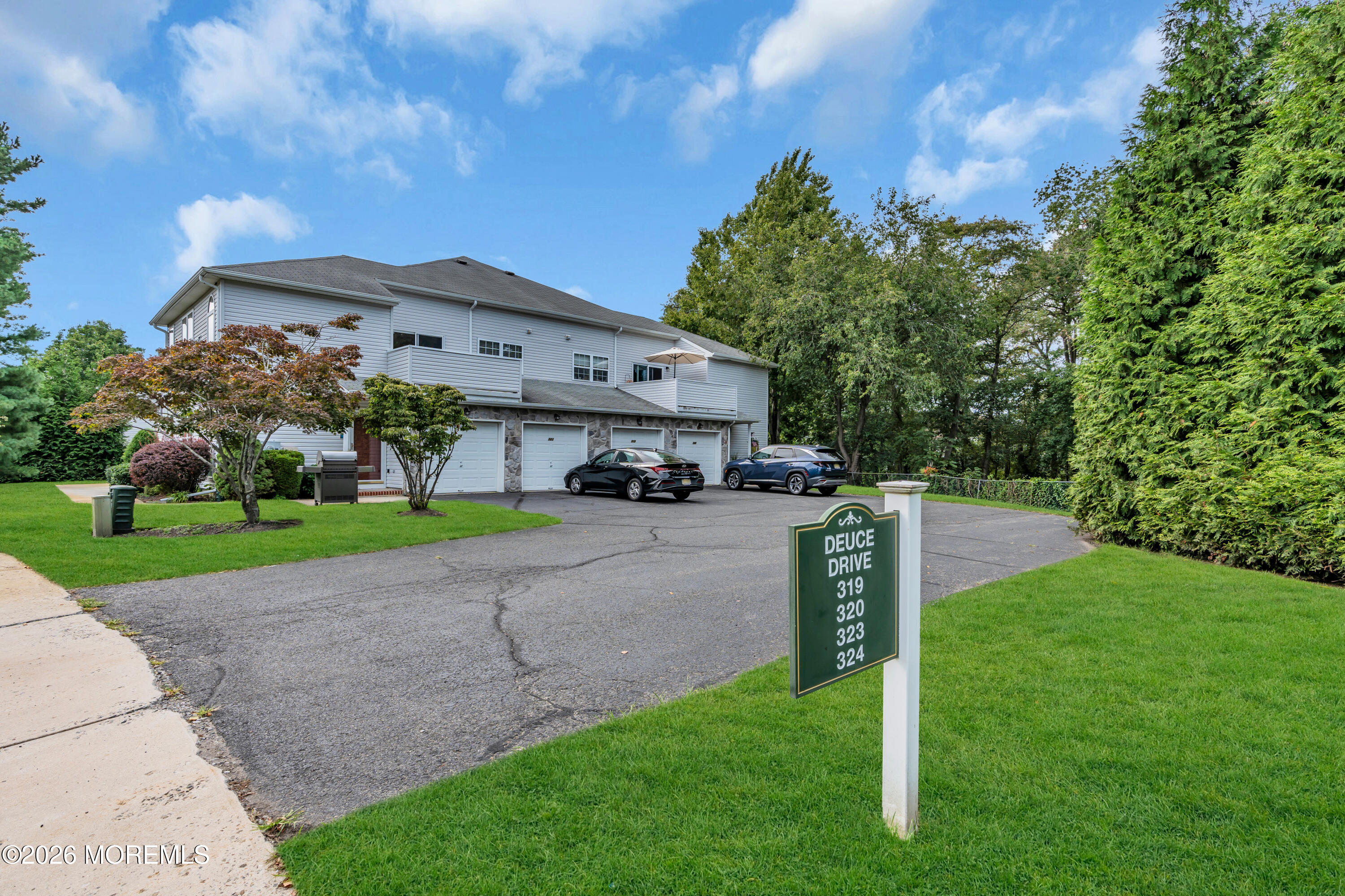 319 Deuce Drive Wall NJ 07719