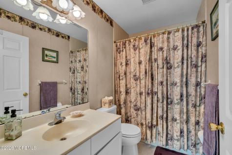 1606 Aqueduct Court Toms River NJ 08755