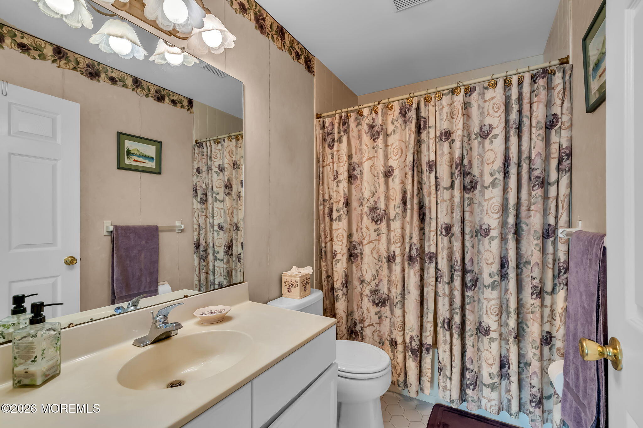 1606 Aqueduct Court Toms River NJ 08755