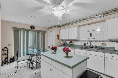 1606 Aqueduct Court Toms River NJ 08755