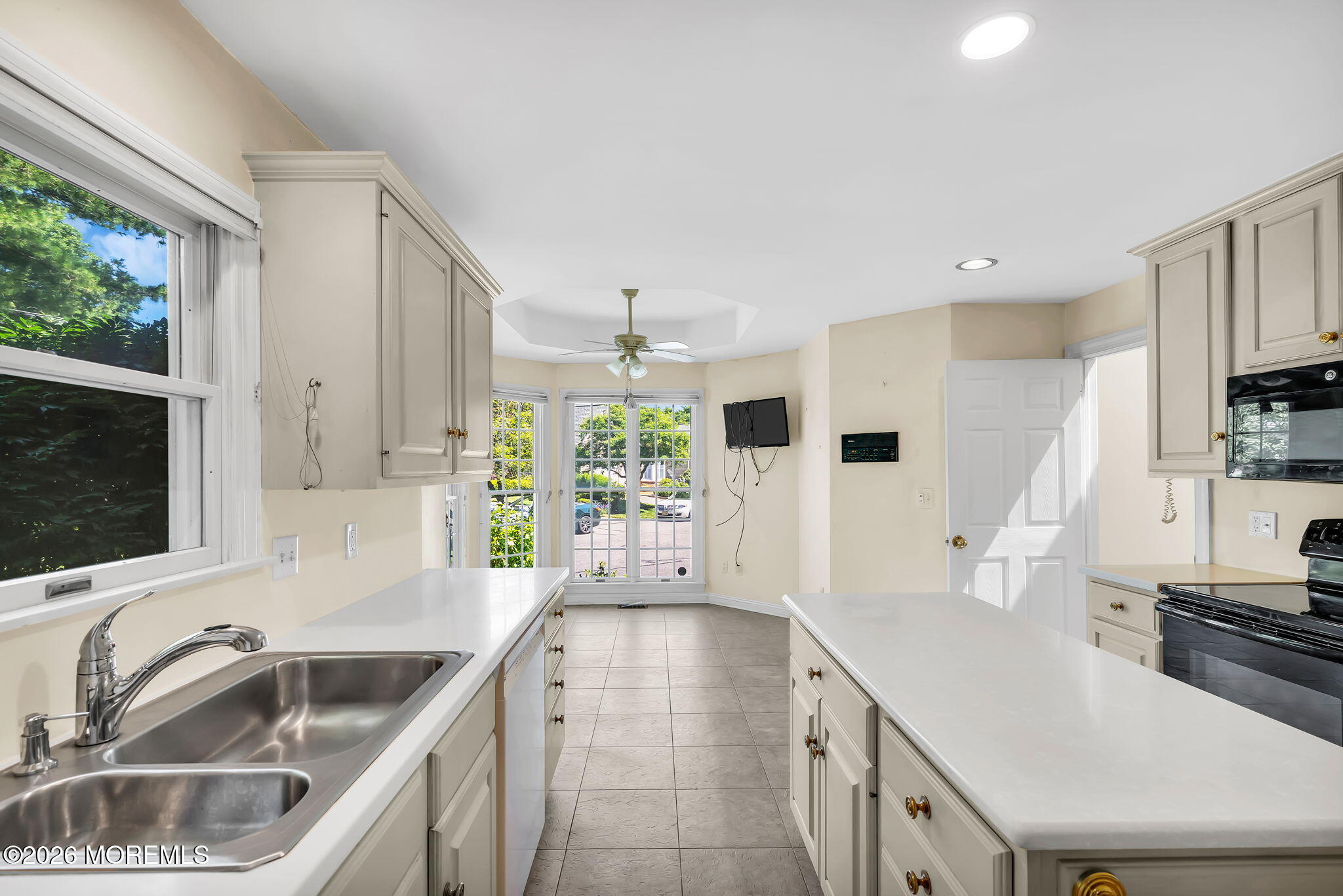 9 Country Lane Little Silver NJ 07739