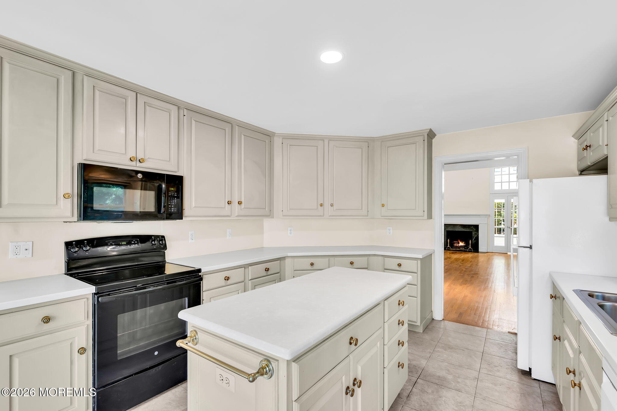 9 Country Lane Little Silver NJ 07739