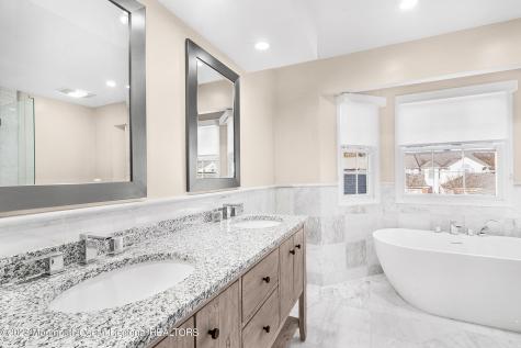 12 Mckinley Drive Ocean Twp NJ 07712