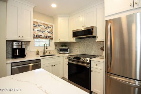 1108 Wellington Place Matawan NJ 07747
