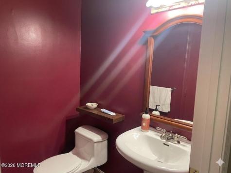 242 Perth Hill Court Aberdeen NJ 07747