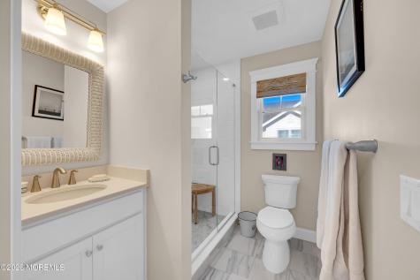 27 Shell Road Mantoloking NJ 08738