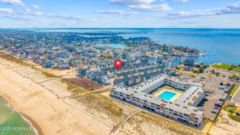 27 Shell Road Mantoloking NJ 08738
