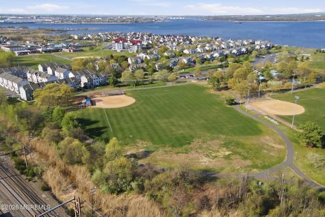 302 Bayside Court South Amboy NJ 08879