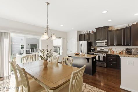302 Bayside Court South Amboy NJ 08879