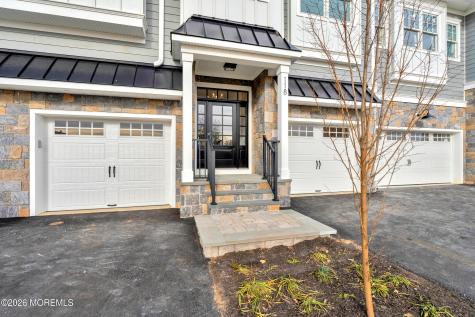 128 Eagle Way Eatontown NJ 07724