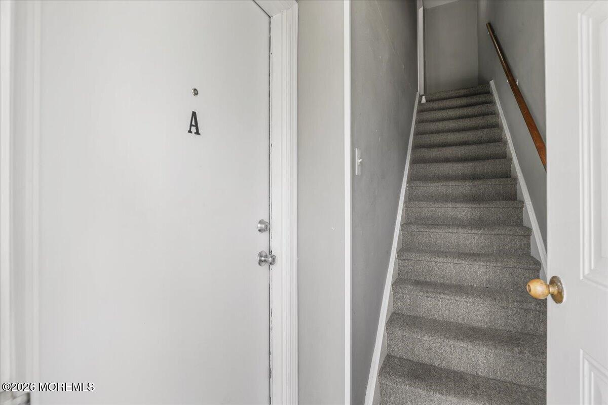 37 Laurel Place Eatontown NJ 07724