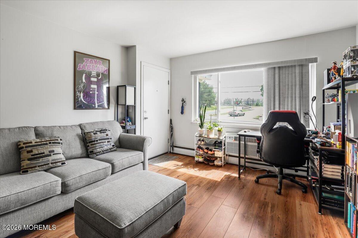 37 Laurel Place Eatontown NJ 07724