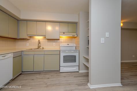 12 Avon Drive East Windsor NJ 08520