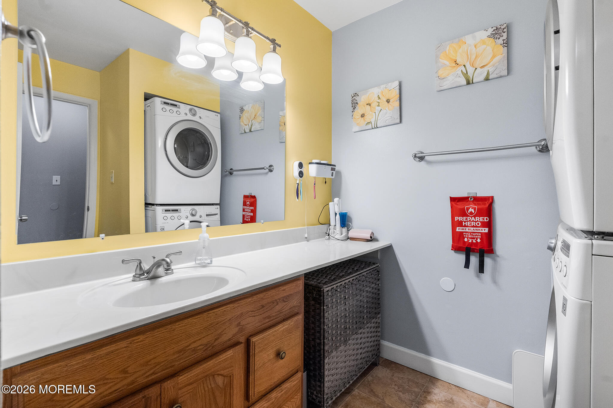 27 Gena Court Hamilton NJ 08690