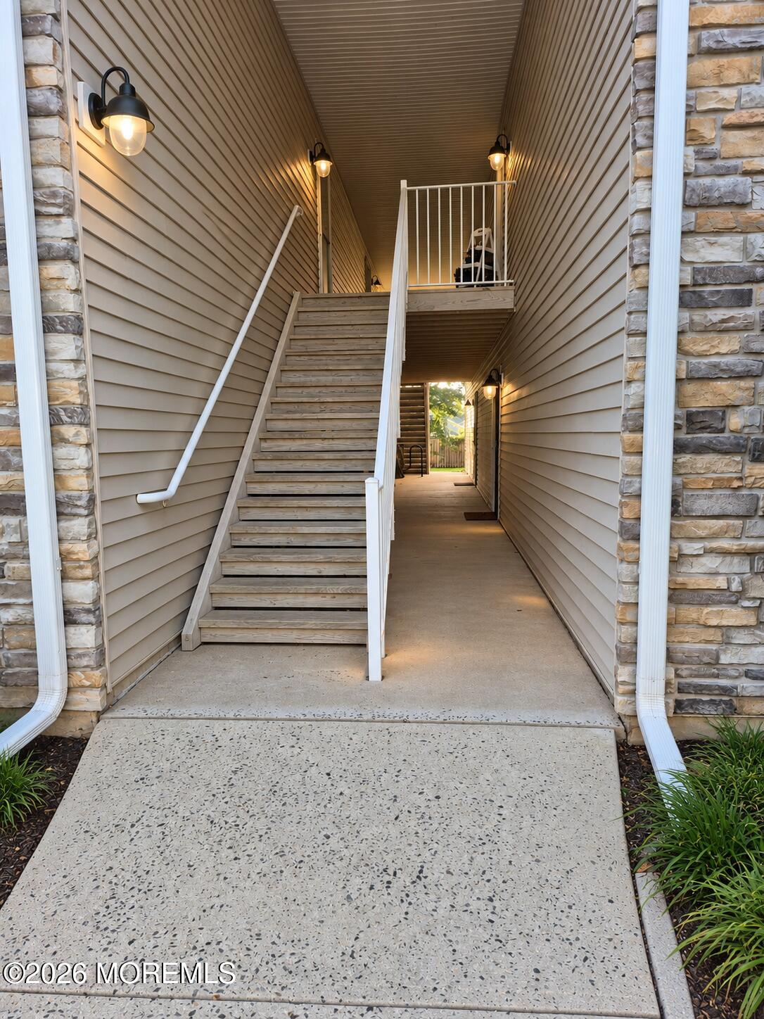 220 Wedgewood Circle Belford NJ 07718