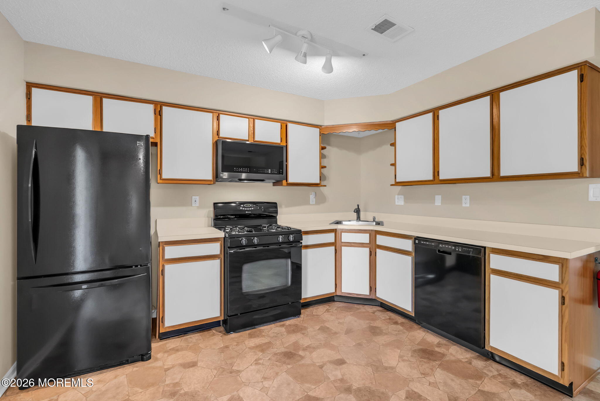 19 Remington Drive Freehold NJ 07728
