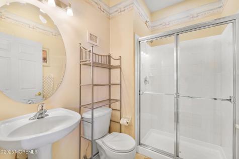 276 Beachway Avenue Keansburg NJ 07734