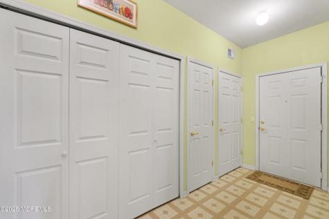 276 Beachway Avenue Keansburg NJ 07734