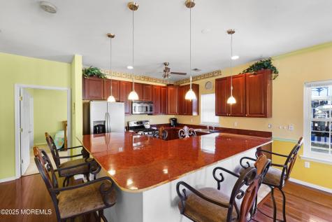 276 Beachway Avenue Keansburg NJ 07734