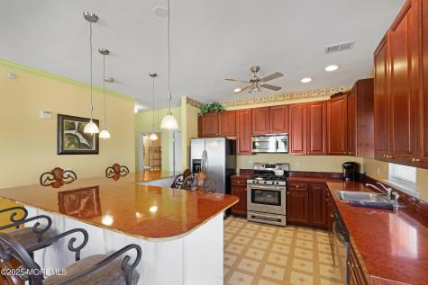 276 Beachway Avenue Keansburg NJ 07734