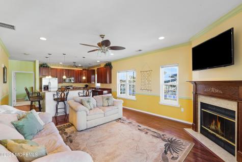 276 Beachway Avenue Keansburg NJ 07734