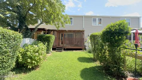 27 Barker Avenue Shrewsbury Twp NJ 07724