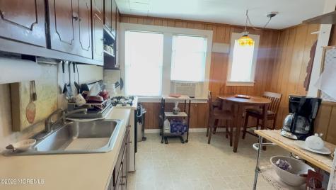 27 Barker Avenue Shrewsbury Twp NJ 07724