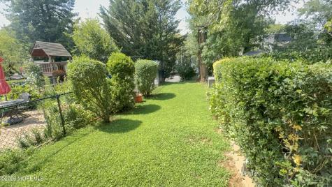 27 Barker Avenue Shrewsbury Twp NJ 07724
