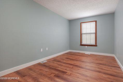 605 Begonia Court Jackson NJ 08527