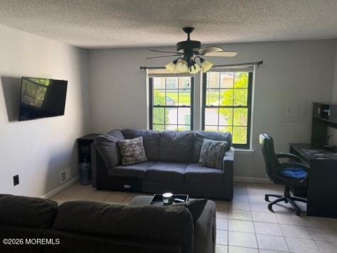 202 Larkspur Lane Jackson NJ 08527