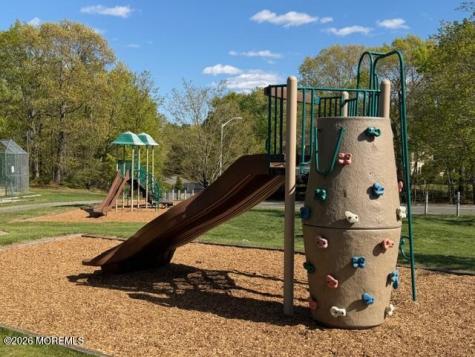 202 Larkspur Lane Jackson NJ 08527