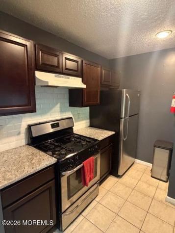 202 Larkspur Lane Jackson NJ 08527