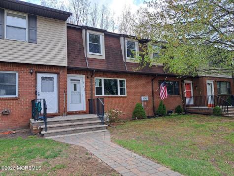 736 Kevin Court Brick NJ 08724