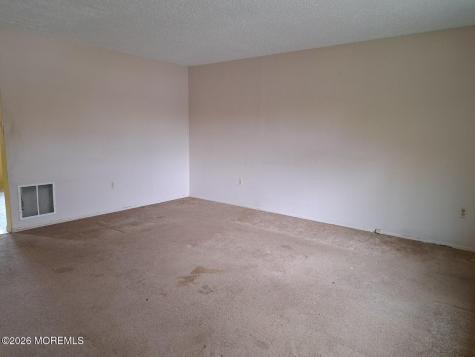 736 Kevin Court Brick NJ 08724