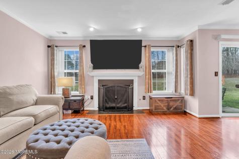 10 Buford Court Tinton Falls NJ 07753