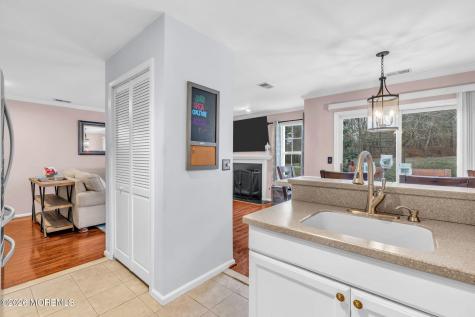 10 Buford Court Tinton Falls NJ 07753