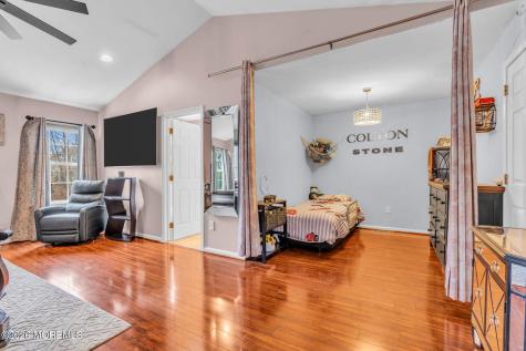 10 Buford Court Tinton Falls NJ 07753