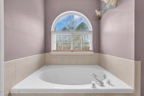 10 Buford Court Tinton Falls NJ 07753